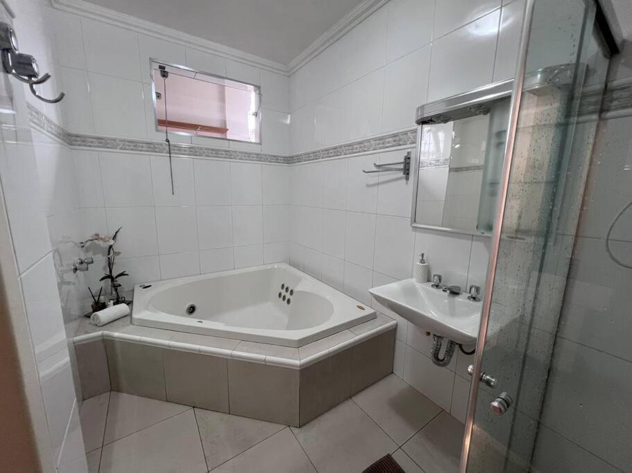 Estadia Das Gerais - Casa De Hospedes Adoravel Com Jacuzzi Ouro Preto  Dış mekan fotoğraf